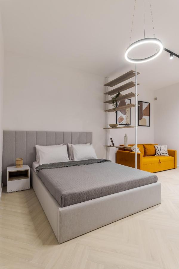 Inshiapartments On Ferentsa Lista Str Lviv Exterior foto